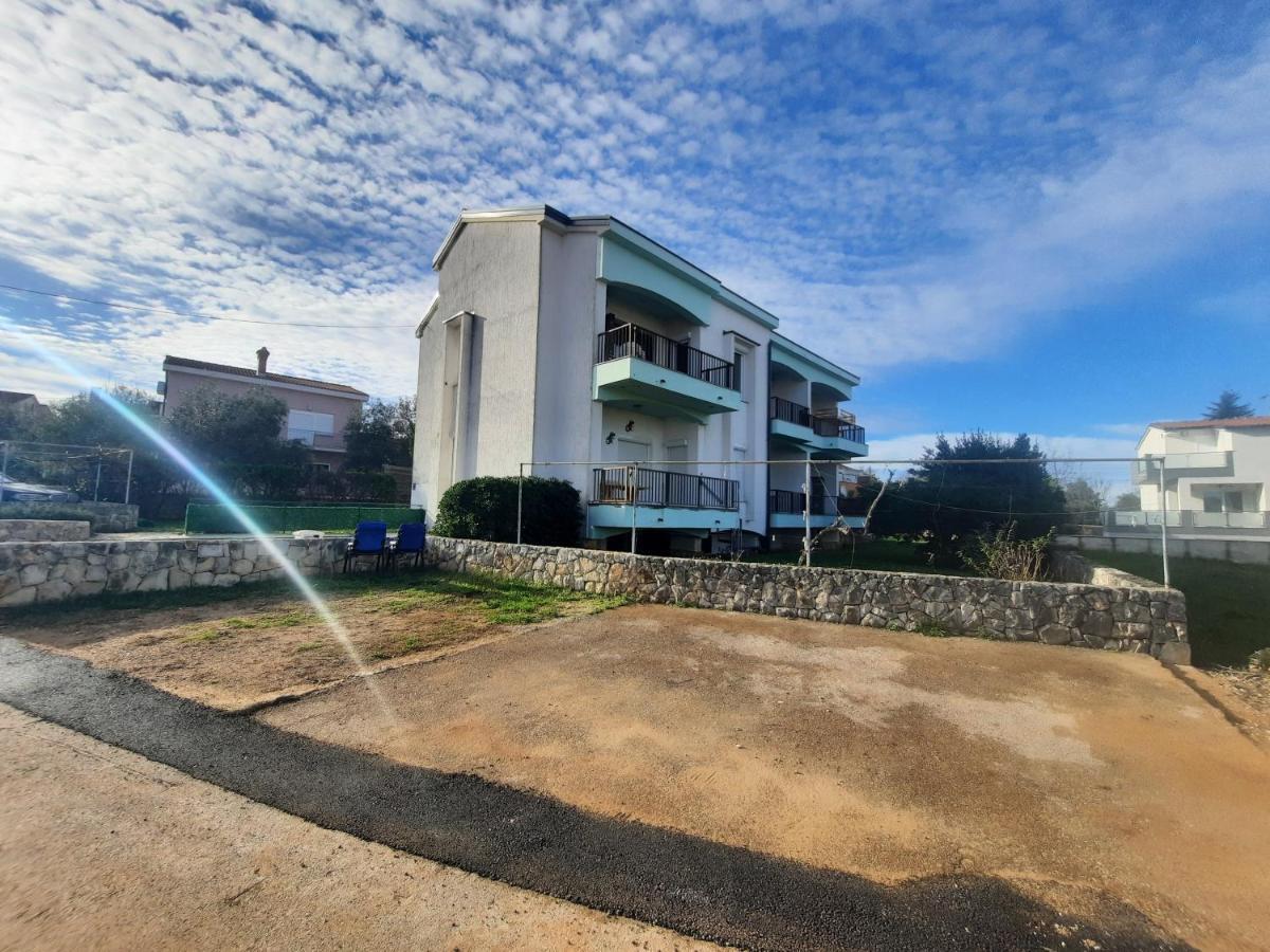 Tiza Apartments Vantacici Bagian luar foto