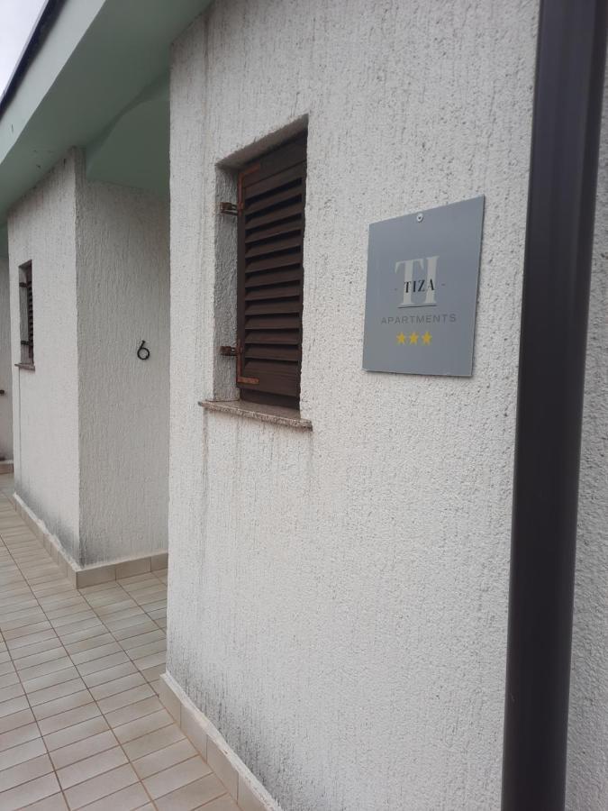 Tiza Apartments Vantacici Bagian luar foto