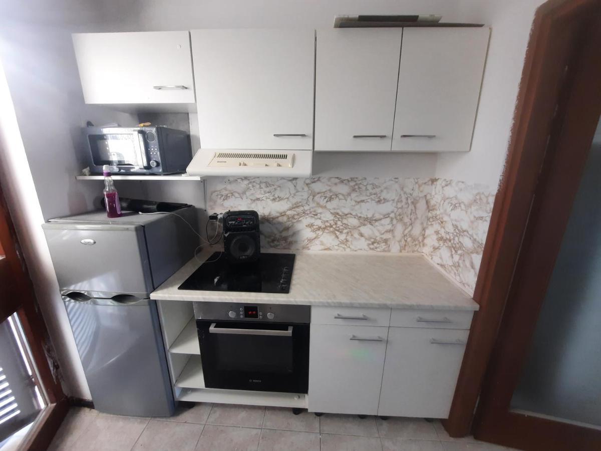 Tiza Apartments Vantacici Bagian luar foto