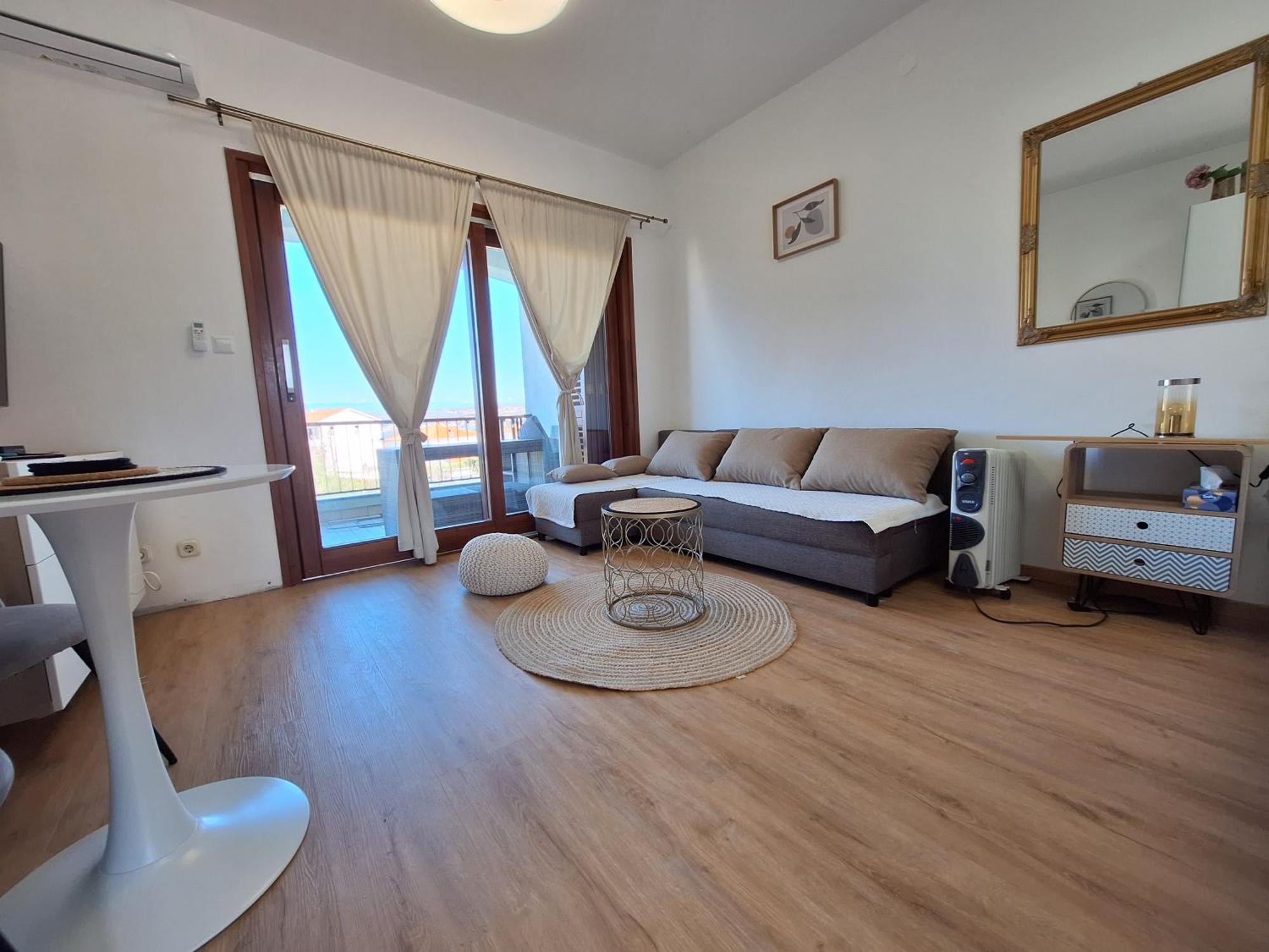 Tiza Apartments Vantacici Bagian luar foto